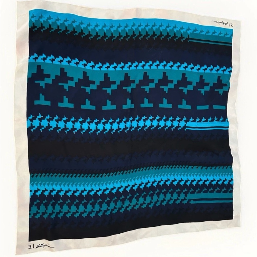 3.1 Phillip Lim Silk Square Blue Geometric Patterned Print Scarf Designer 25”